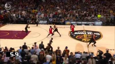 [Highlight] This day in history, LeBron James nails the game winnner against the Raptors in Game 3, to go up 3-0