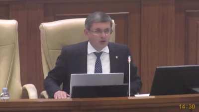 Moldovan parliamentarians' reaction to the news that the European Parliament is urging the start of EU accession talks with Moldova this year.