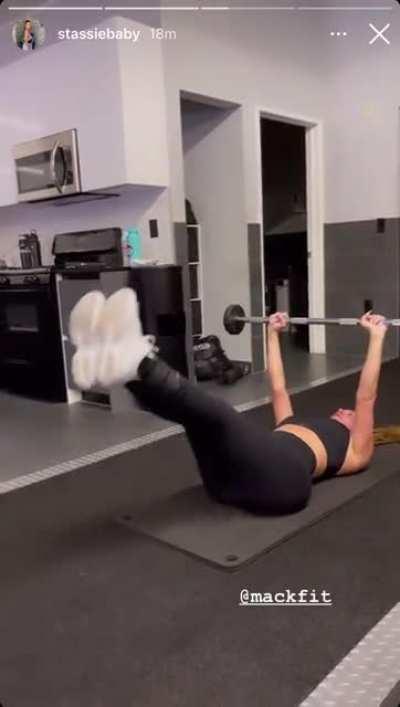 Stassiebaby IG story full workout