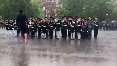 Па па па, па пара па па