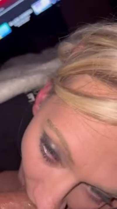 I’m such a slut for those balls