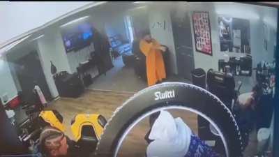 Follow Me On IG @Confused_Or_Nahhhh