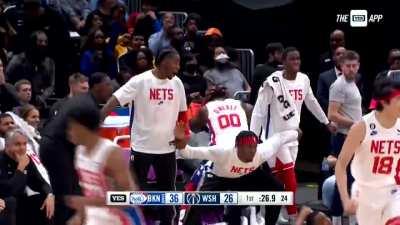 [Highlight] KD puts Gafford on skates