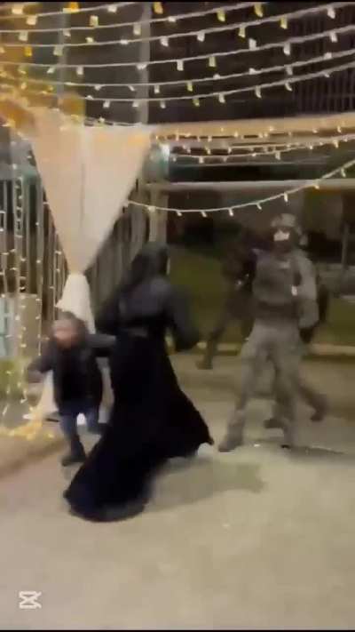 Hamas was hiding in the wedding cake /s