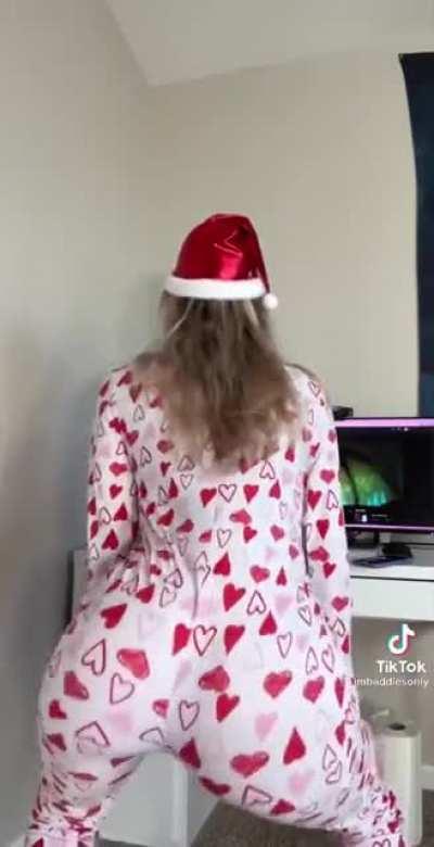 twerking in tight pajamas