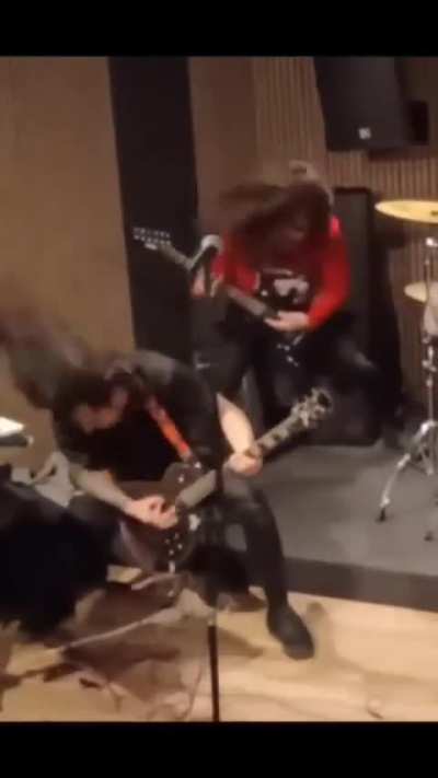 I'm looking for this Gangsta Paradise cover.