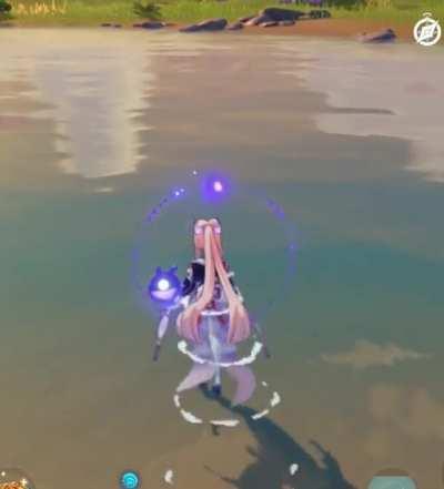 She may not have the best kit but she’s got the best wiggle