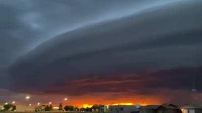 🔥 Shelf cloud and storm 🔥