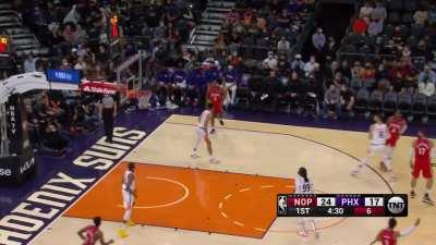 [Highlight] Devonte Graham Drops Chris Paul