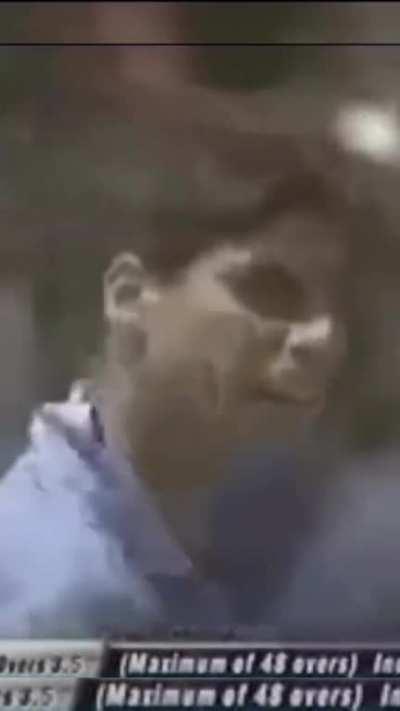 Nehra ji appreciating THALA efforts /s