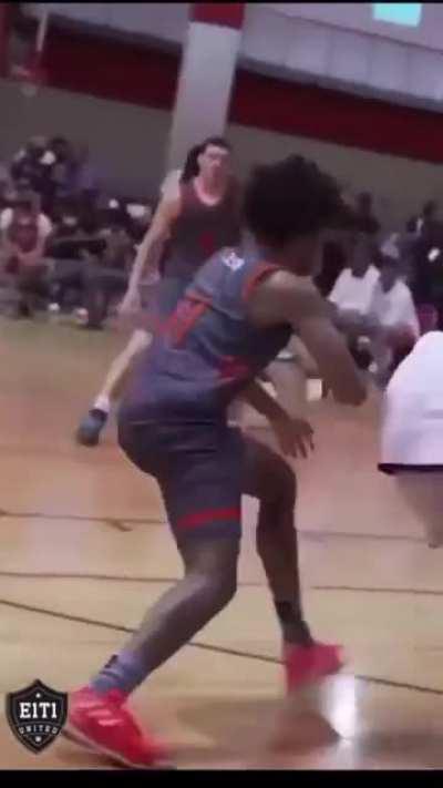 This is Hansel Emmanuel, a one-armed high school basketball player who makes up for it with absolute ferocity on the court.