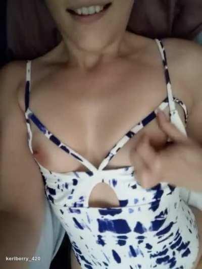 I never get top post but I share anyway 😙 f/38