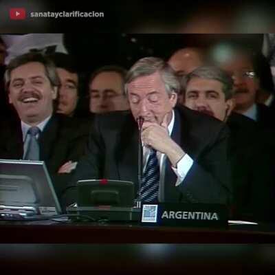 28/10/2010, el día después que falleció Néstor, Chávez contaba esta anécdota divertida que tuvo con él. Unos pillos