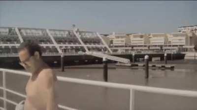 Guy blatantly keys car for no reason