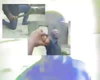 Venezolanos peleando por un pan ( bruh )