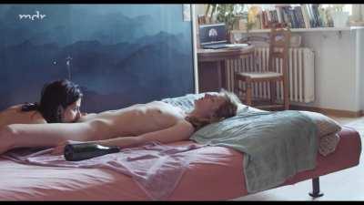 Magdalena Jacob & Hoda Taheri in Mother Prays All Day Long (2022, short)