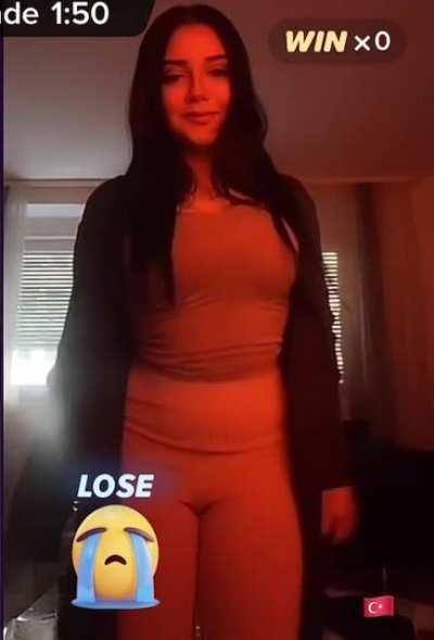 Titten oder doch Arsch ficken ? 😇