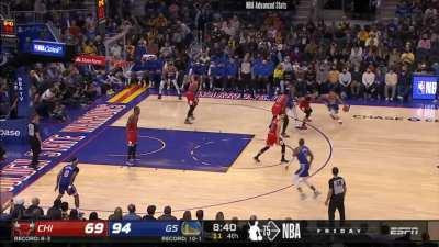 [Highlight] Old man Iguodala can still get up for 2 dunks