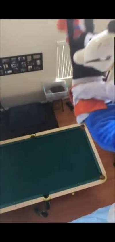 Scjerk ending it all when Dub gets over a million on TBS.