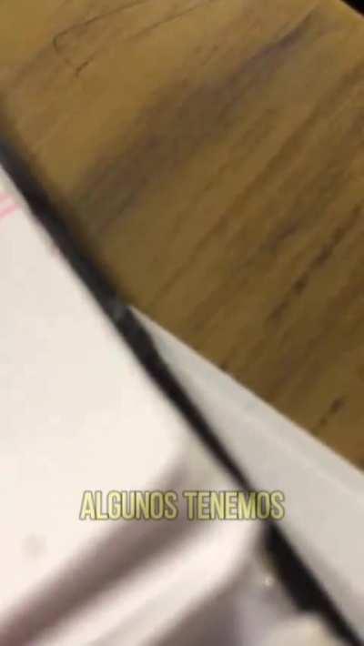 Docente opinando sobre los cortes de calles