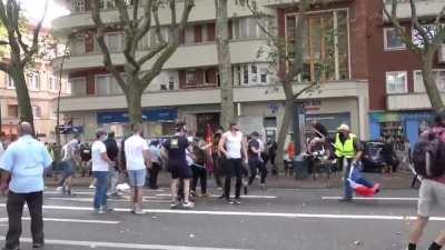 Diálogo democrático entre pro e anti máscaras na França