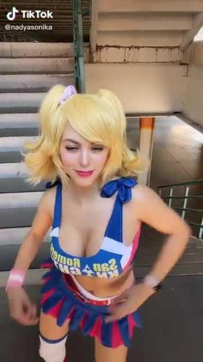 La Sexy Y Sabrosa Nadyasonika