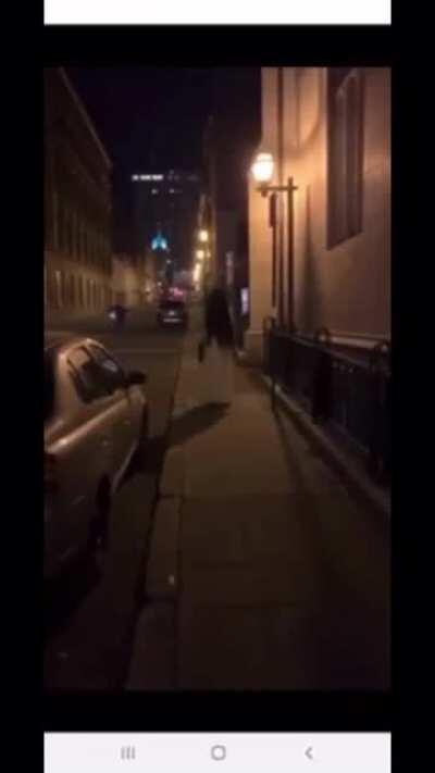 Video of the disguised killer in Québec roaming the street with his blade after killing 2 on Halloween