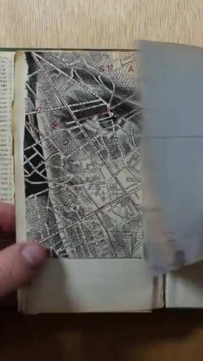 Combining maps & artwork