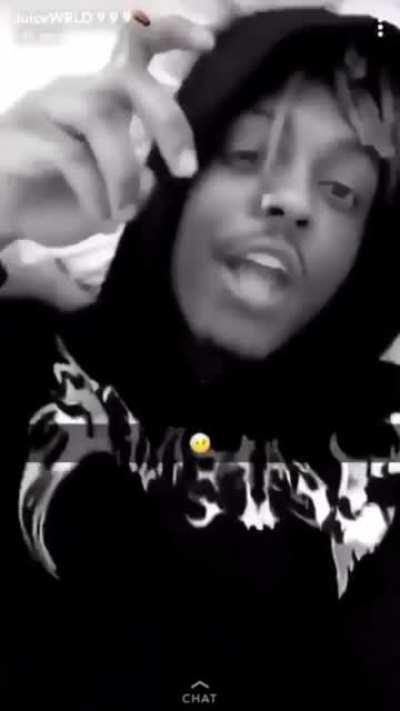 LEGENDS NEVER DIE🕊