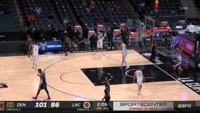 [Highlight] Rondo gets a sneaky steal from behind and lays in the reverse to cut the lead to 3