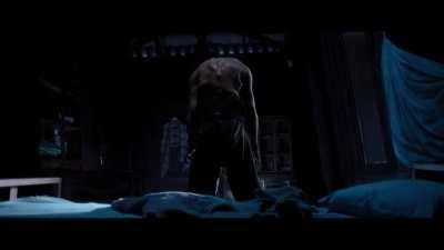 Как ни странно, это мелодрама. Красу: Нечеловеческий поцелуй (2019) Таиланд. КП 5.5 Imdb 6.6 Смотреть строго любителям азиатского кино, ибо восточной дичи здесь достаточно. Красу - это ночной дух, демон состоящий из женской головы с свисающими органами.