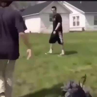 This is the most satisfying knock out ever