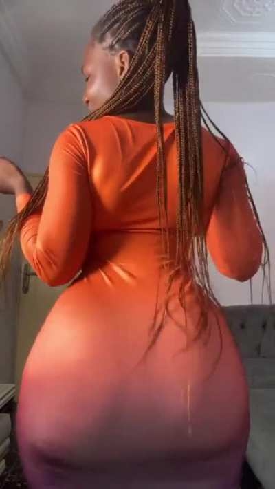 slim thicc 😍 [Dorathy]