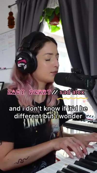 How much do you 🤍 @imsadalex and her new single #dontmakememissyou