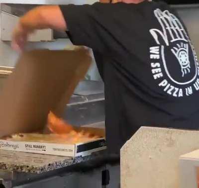 ПИЦААААААААААААААА! 😬