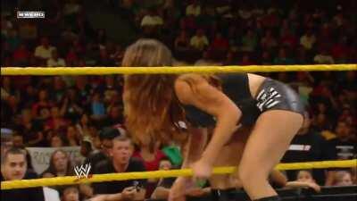 Maxine introduces herself to AJ