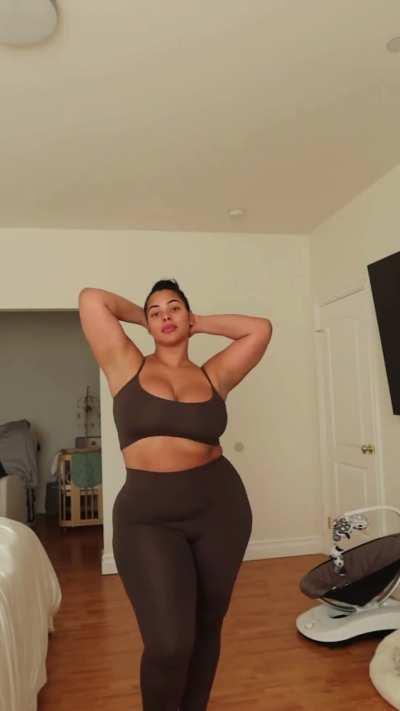 Tabria Majors (Sports Illustrated Swimsuit Model)