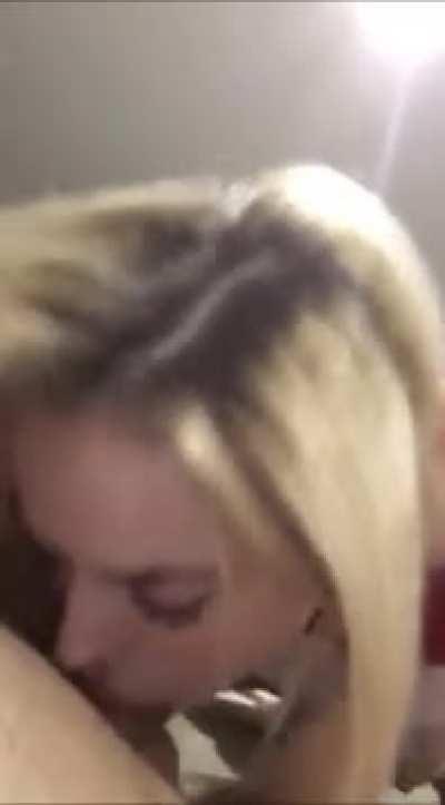 Slutty Babe Inhales a Big Cock