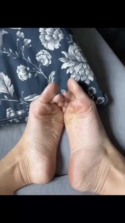 Are you a sole licker?