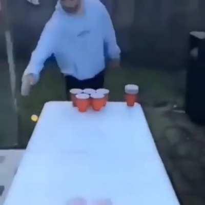 Beer Pong chaos