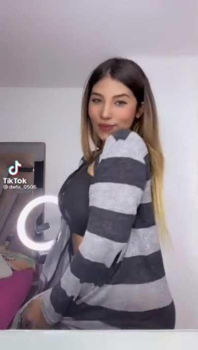 Daily Dose Of ThotzZ #59