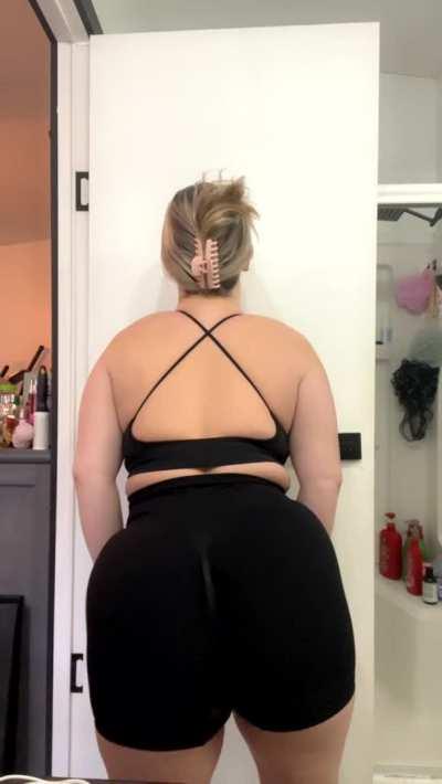 I need a face to sit on hehe