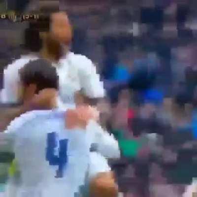 YouTube thumbnails be like