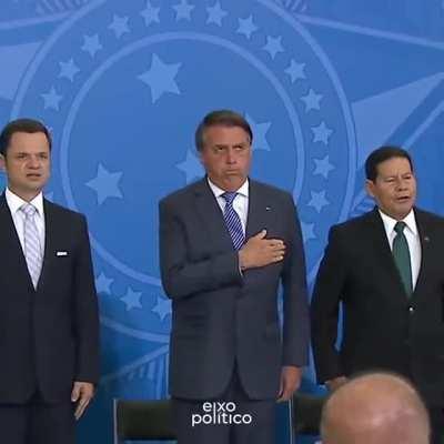 do que a terra mais garridÀ̸̧̗͈͎̬̊̎̀Ņ̴̝͚̱̥͕̹̃Ğ̴̛͈̂̔̄̐͋̚͝Ò̵̪͙́́̾̔̚̚͜͠L̴̢͔̮̯̫̀̈͒͑̆̍̉́͜͠Ä̷̡̼͖́͛̎̐͌̉̀̽Ǹ̶̖̳̲̳̄̿͊͋̍̊͆͒͝Ǫ̷̗͔͔̜͔͉̫͓̾̅̍̏͗͝