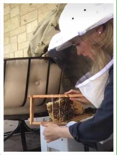 dear god why are you not wearing gloves