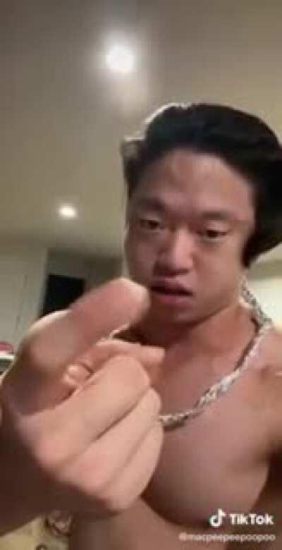 Lute com determinação, abrace a vida com paixão, perca com classe e vença com ousadia, porque o mundo pertence a quem se atreve e a vida é muito para ser insignificante. ~ Brando, Dio.