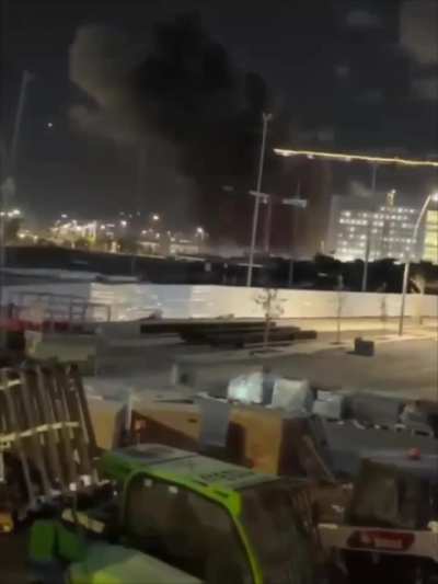 Closeup of a direct Iranian missile impacting in Haifa(15Jun2025)