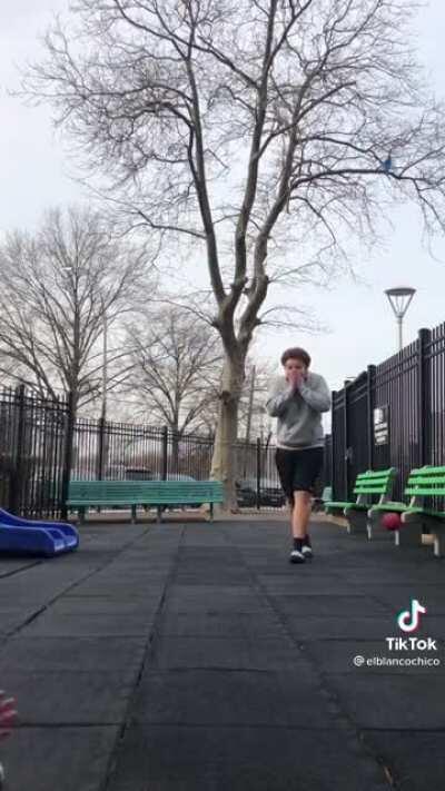 I couldn&rsquo;t decide whether to put this here or r/ChildrenFallingOver XD