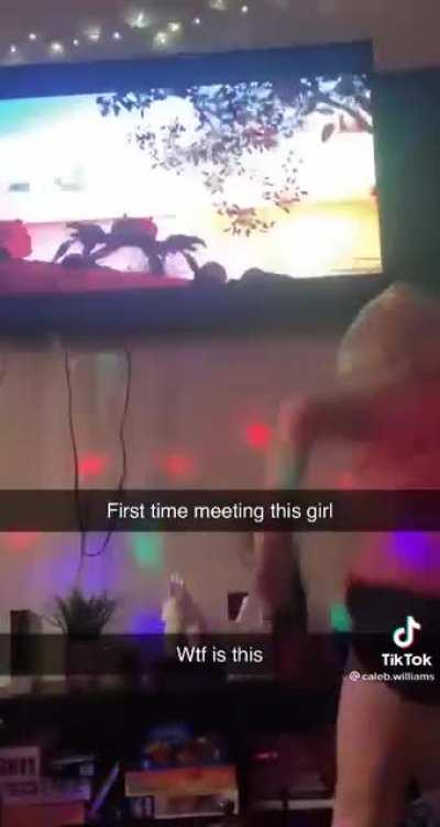 Chad girl crab raves on the first date.