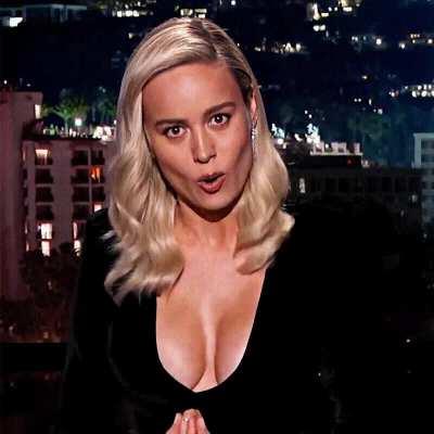 Brie Larson in this outfit 🥵